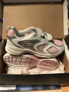 Reebok "Turbo Boost" running shoes. Women's size 6. $50